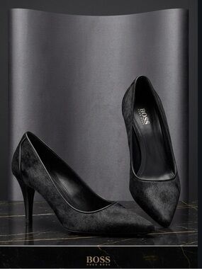 HUGO BOSS Black Calf Hair Pumps Leather Trim Pointed Toe Stiletto Heels Shoes